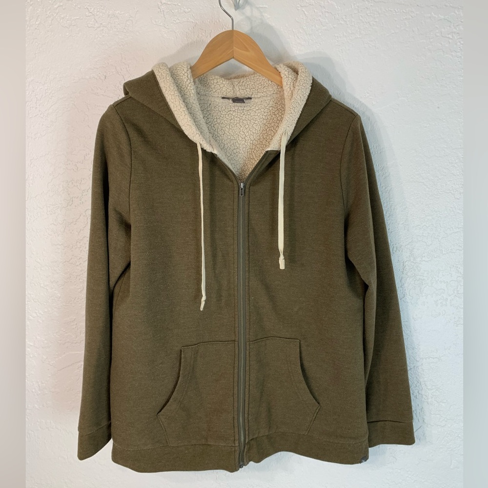 Eddie Bauer zip up sweater L